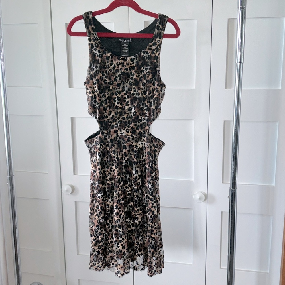 Juniors Wet Seal size small cheetah print cutout dress